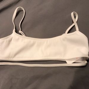 Underboob bathingsuit top